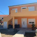 Petra Apartment Olib