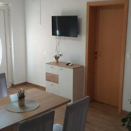 Apartment Petra *