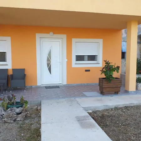 Apartment Petra *