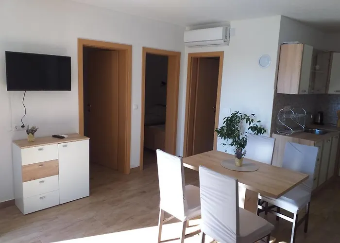 Apartman Petra *