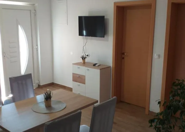 Apartman Petra *