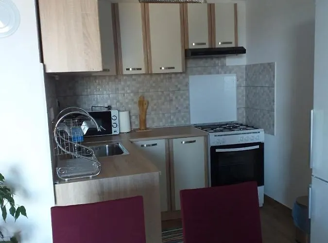 Petra Apartman Olib
